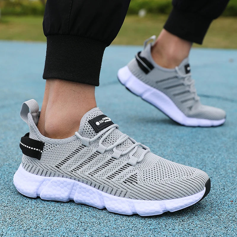 New Summer Soft Soled Running Shoes Men