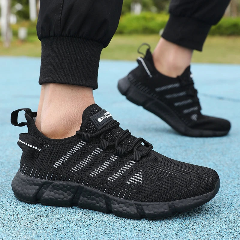New Summer Soft Soled Running Shoes Men