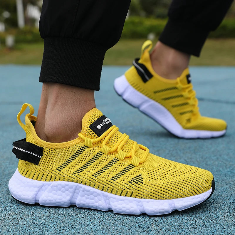 New Summer Soft Soled Running Shoes Men